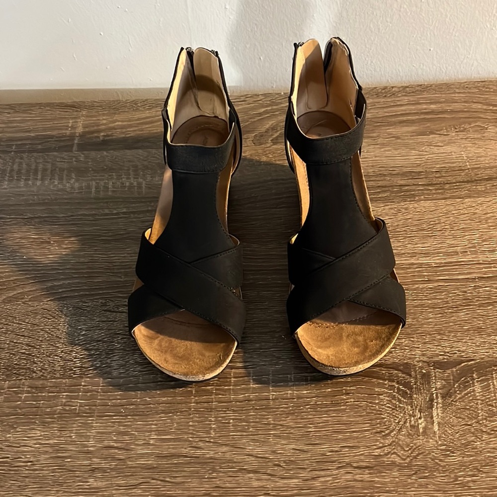 Worn once black wedges.